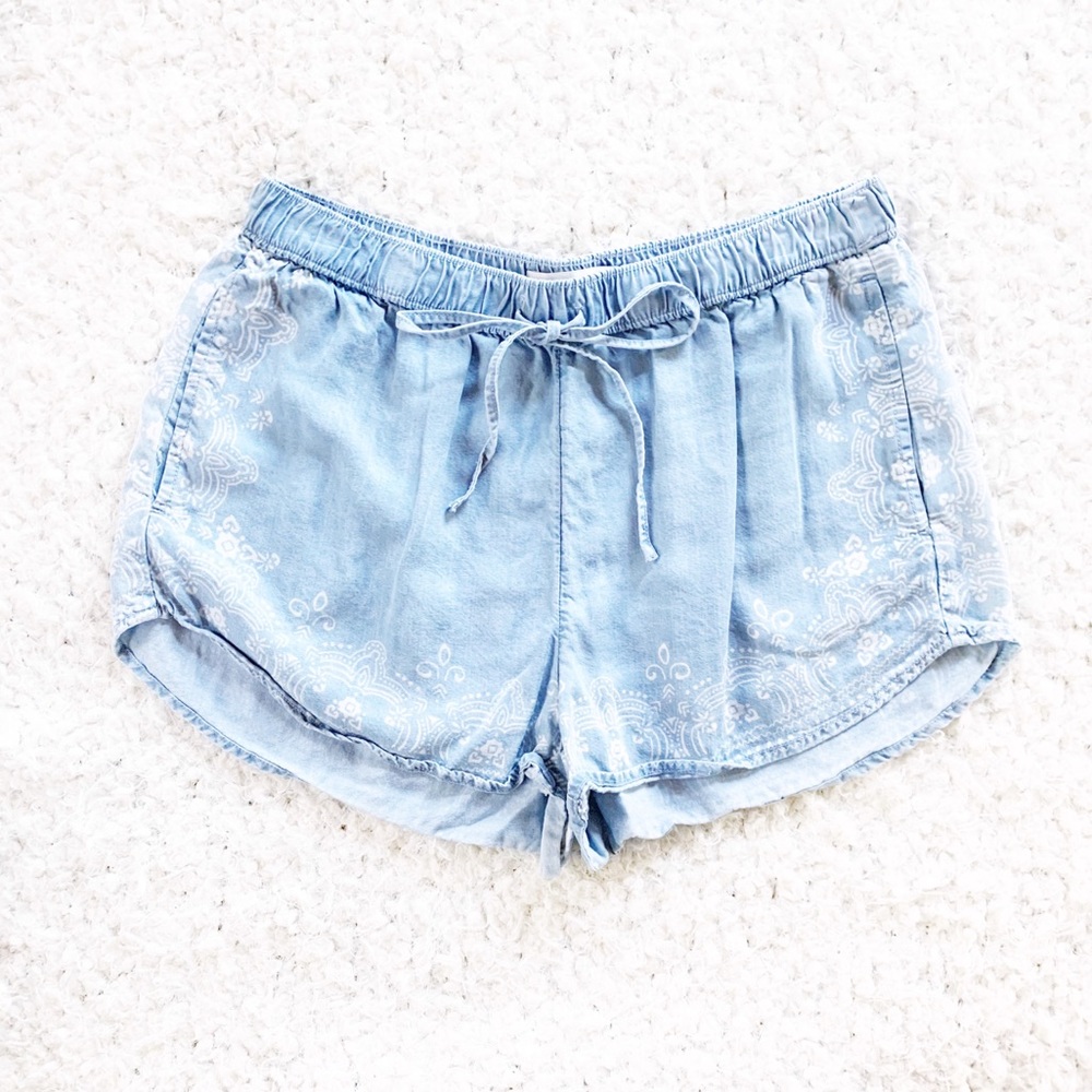 Abercrombie & Fitch Chambray Drawstring Shorts - image 1